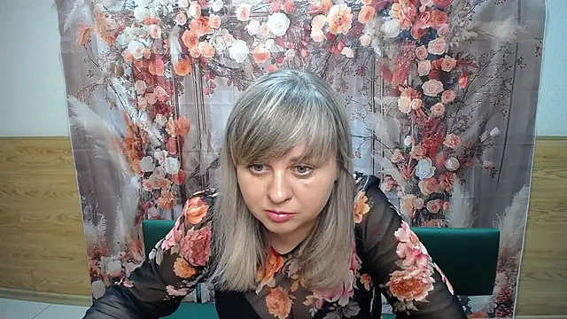 VeronicaSvitt online show from February 4, 1:25 pm