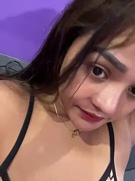 womanforall69 online show from July 18, 10:40 am