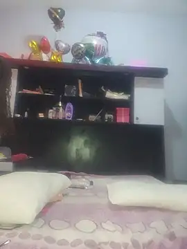 racheldepp  online show from June 5, 2:45 pm