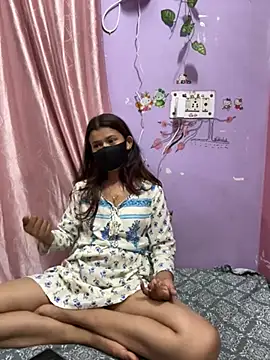 MissHermione2 online show from April 2, 6:27 pm