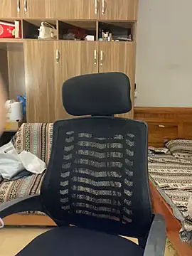 Su 2k4 online show from March 26, 5:04 pm