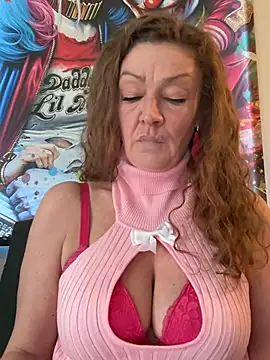 gabi-milf online show from February 16, 8:14 am