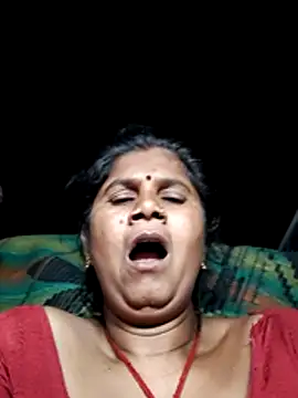 Hot di97 online show from June 20, 2:42 pm