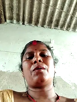 Hot di97 online show from June 25, 5:12 am