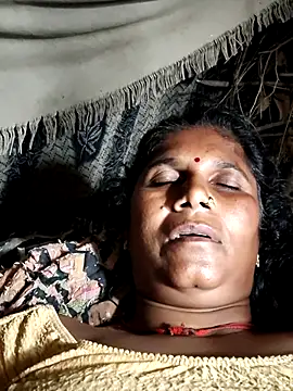 Hot di97 online show from July 26, 10:17 pm