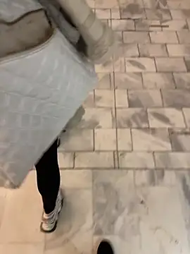 AlyssaFoxx  online show from February 17, 6:40 pm