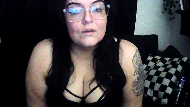 Miss CurvesXXX online show from February 11, 5:36 pm