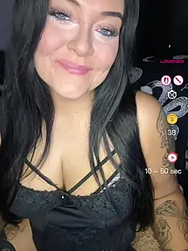 Miss CurvesXXX online show from June 25, 10:22 pm