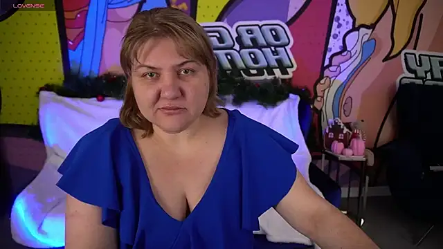 EmmaKanee online show from January 16, 8:05 pm