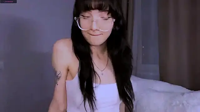 silverflower   online show from March 28, 6:18 pm