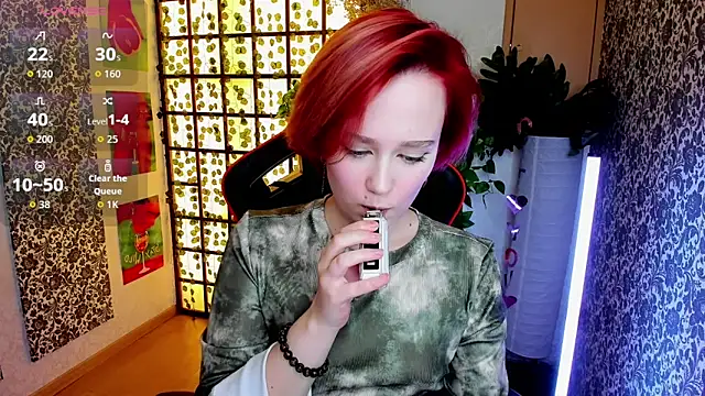 Ellie Heavenly online show from April 8, 8:38 am