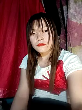 natra0033 online show from March 24, 1:38 pm