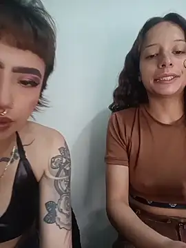 AlexxaAndRileyy online show from March 23, 6:58 pm