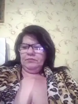 NysiOlsen online show from March 19, 4:33 pm