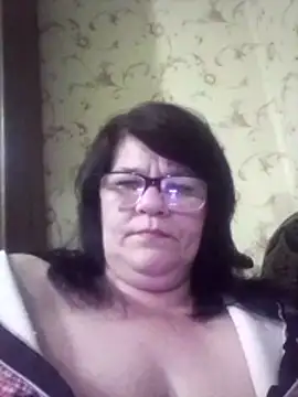 NysiOlsen online show from April 16, 9:14 pm