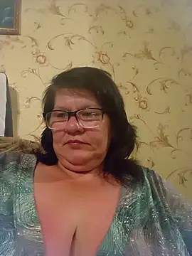 NysiOlsen online show from June 23, 8:40 pm