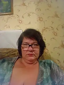 NysiOlsen online show from July 13, 7:03 pm