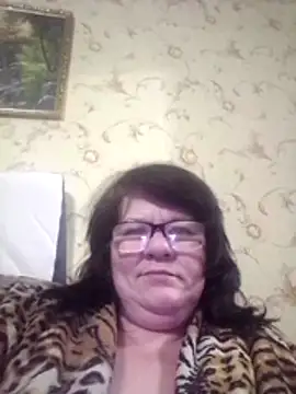 NysiOlsen online show from February 8, 6:22 pm