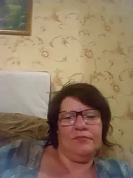 NysiOlsen online show from July 15, 10:36 pm