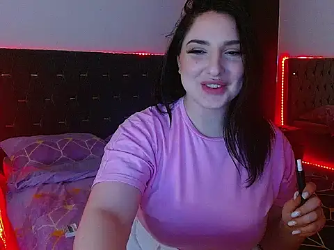 JaquelineLaurent online show from May 24, 8:52 pm