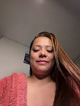 Pretty  Milf online show from April 19, 9:42 am