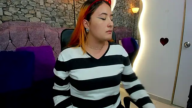 honey  lemon7 online show from February 23, 2:23 am