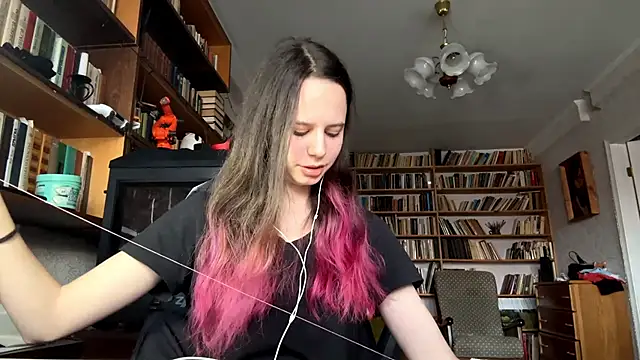 CortneyChoudhury online show from January 16, 7:48 am