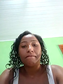 MichelyMaia online show from January 13, 3:27 pm