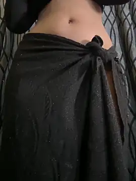 Sassyreyaaa online show from April 6, 6:53 pm