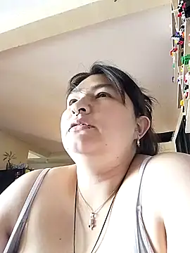 LauraHorny69 online show from July 28, 7:26 pm