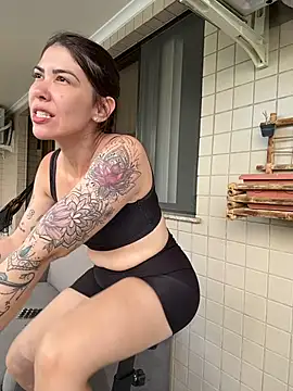 LivA89 online show from February 18, 7:24 pm