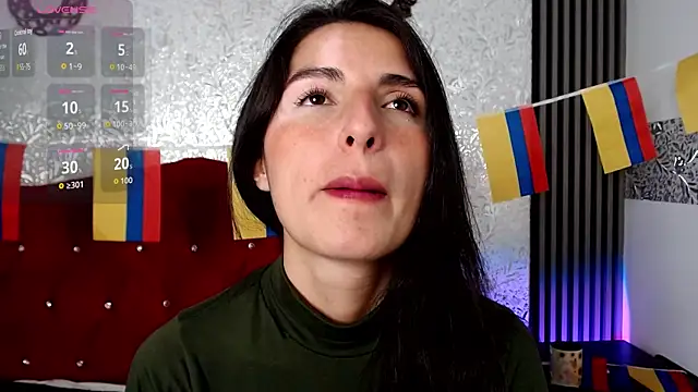 MiaVelasquez01 online show from June 18, 5:07 pm