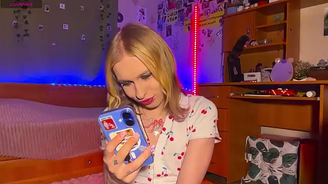 miss barbie111 online show from March 14, 3:18 am