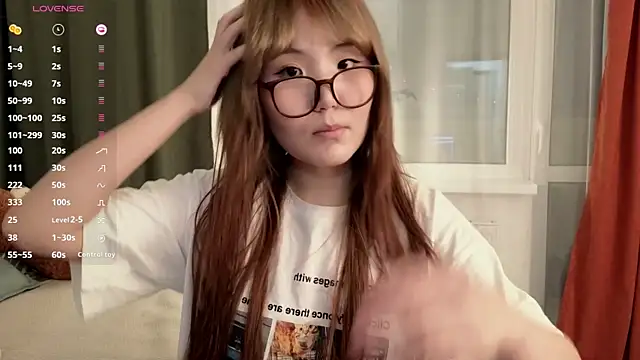 nullgirl online show from March 24, 1:33 am