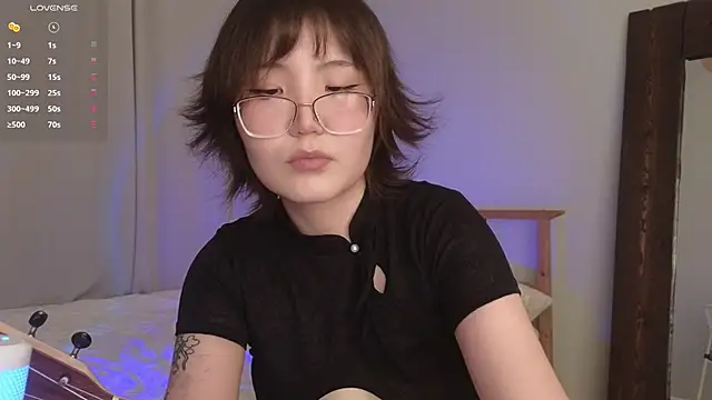 nullgirl online show from June 27, 2:56 am