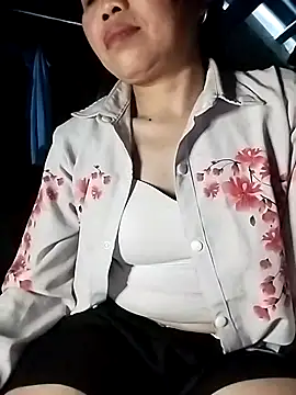 Sam-cute online show from March 2, 7:15 am