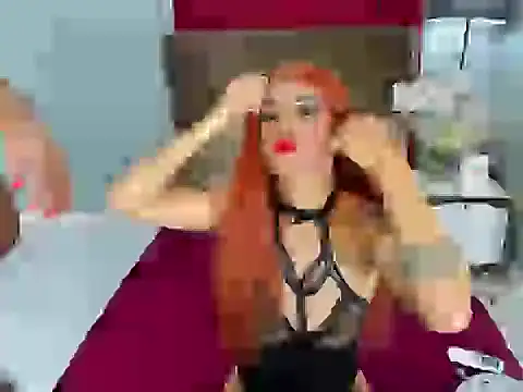 LunaAyumi online show from February 6, 1:53 am