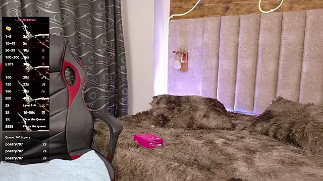 giselle rossii online show from March 3, 7:25 am