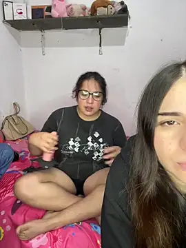 millyalc0ck online show from April 23, 10:34 pm