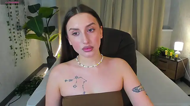 Celine Coello online show from March 28, 10:59 am