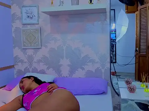 Emma Thompssonn online show from March 3, 12:11 pm