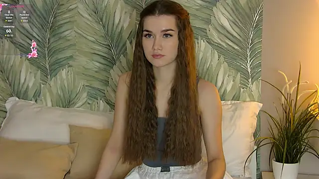 StellaPierce online show from February 1, 9:30 am