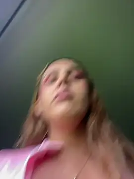 AmaliaMartinez77 online show from June 15, 5:46 pm