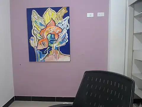 luisandri  online show from February 5, 10:46 pm