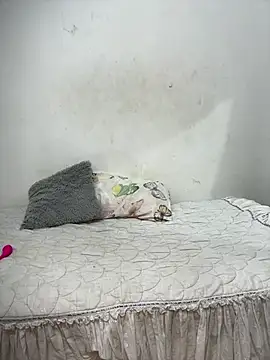 Eva Ferrari online show from July 3, 4:57 pm