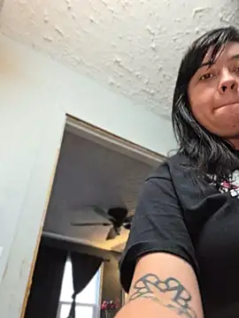 AriannaPenaxo online show from April 10, 11:11 pm