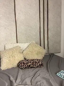 lilithdya online show from April 19, 9:06 pm