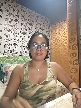 LoveSammantha24xxx online show from July 1, 4:45 am