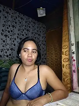 LoveSammantha24xxx online show from May 29, 5:49 am