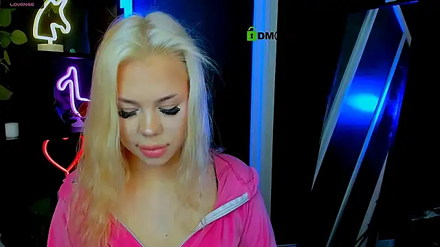 alexa bonni online show from April 15, 7:09 am